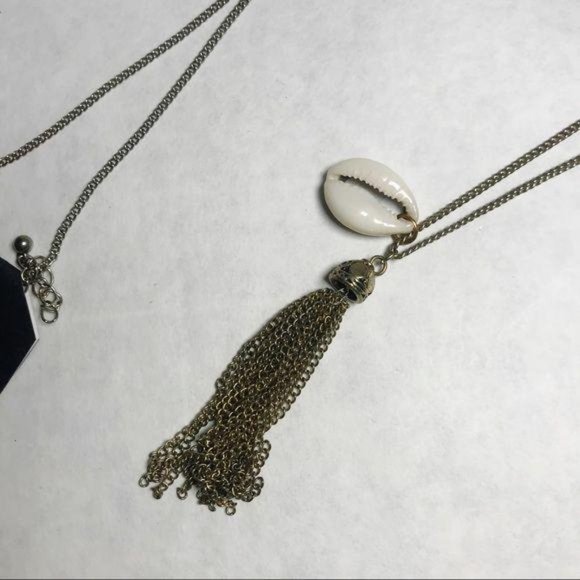 Long Puka Shell and Chain Tassel Lariat Necklace - Picture 6 of 9